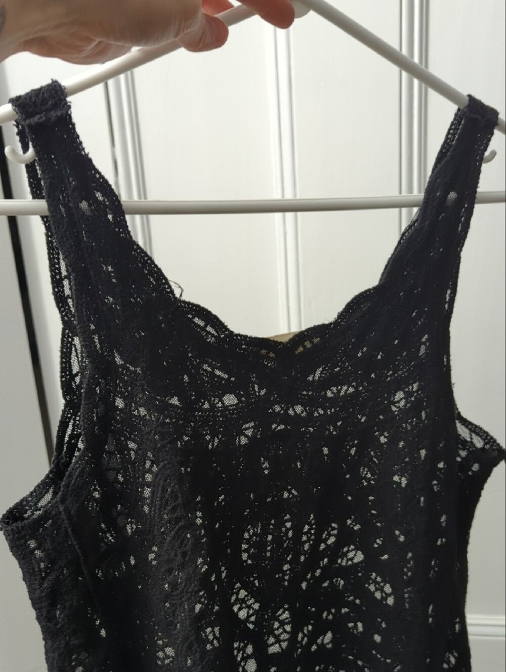 Nabee Black Lace Sleeveless Women's Top - Picture 5 of 5